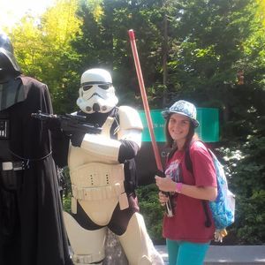 Meet your Posher, Laura